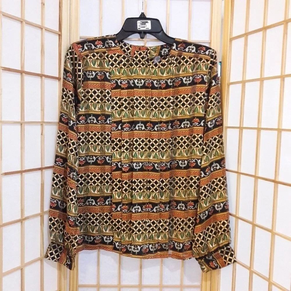 Poet by Nicola Long Sleeve Buttoned Pleated Top